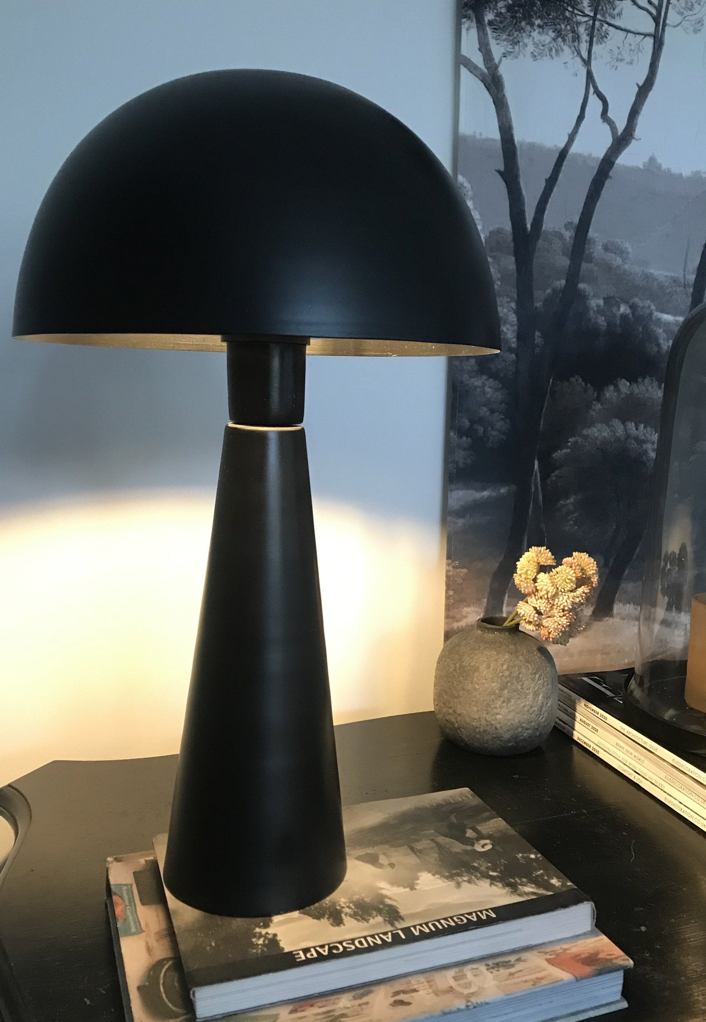 Venus lamp - black