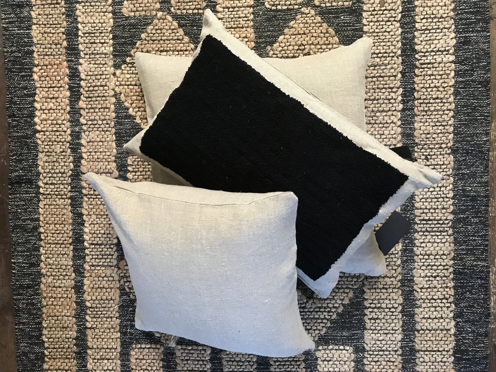 Black rectangle cushion