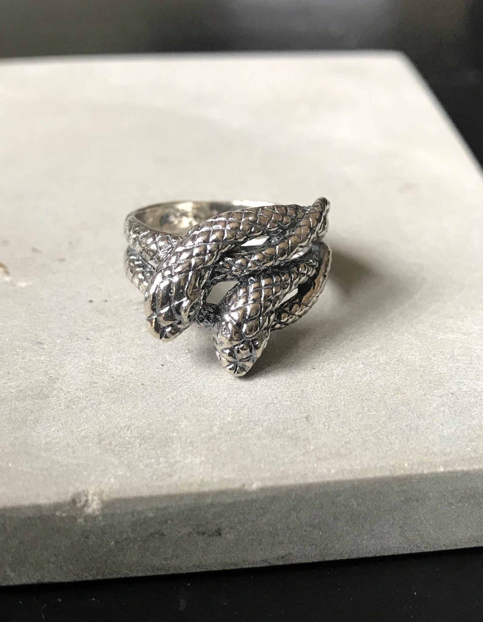 Double snake ring